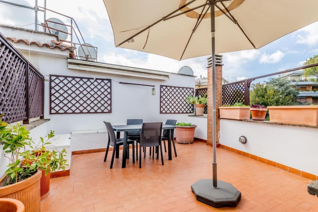 Rooftop Ponte Milvio Rom