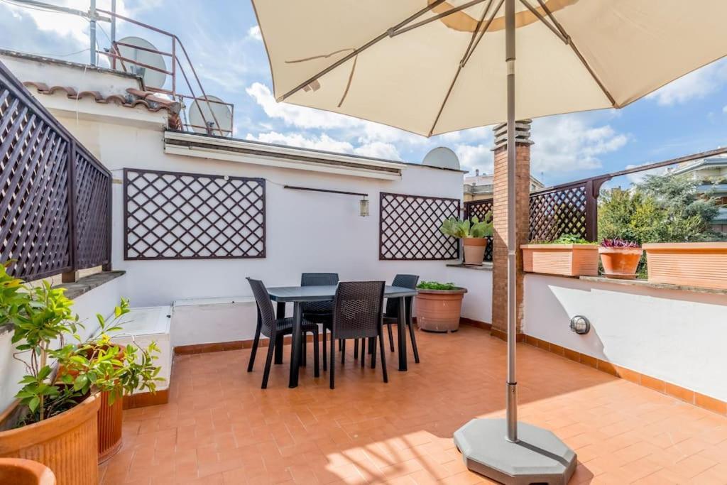 Apartment Rooftop Ponte Milvio